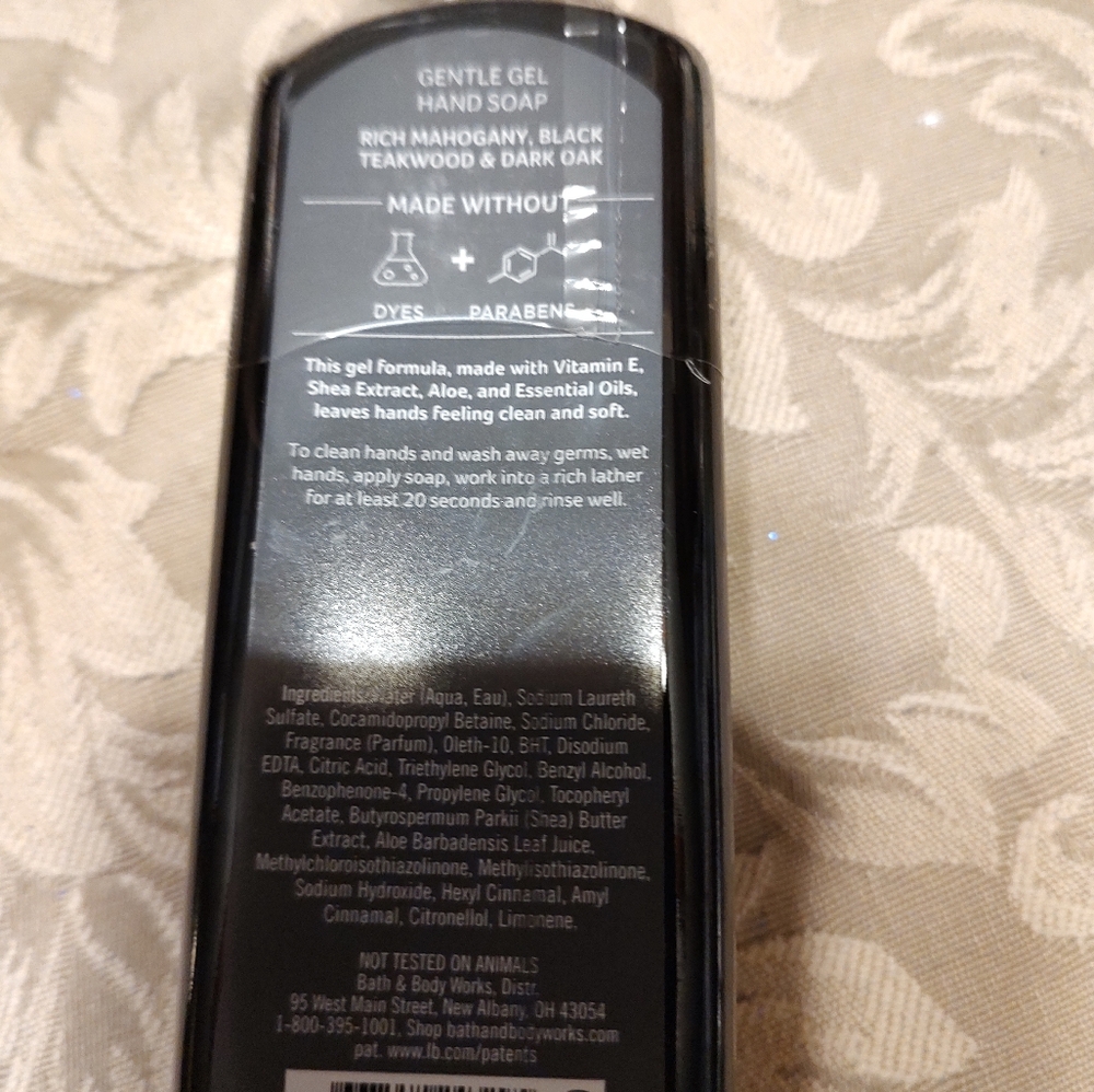 🍂🪵🍂 NWT Bath & Body Works White Barn Mahogany Teakwood 8 oz - Picture 3 of 8